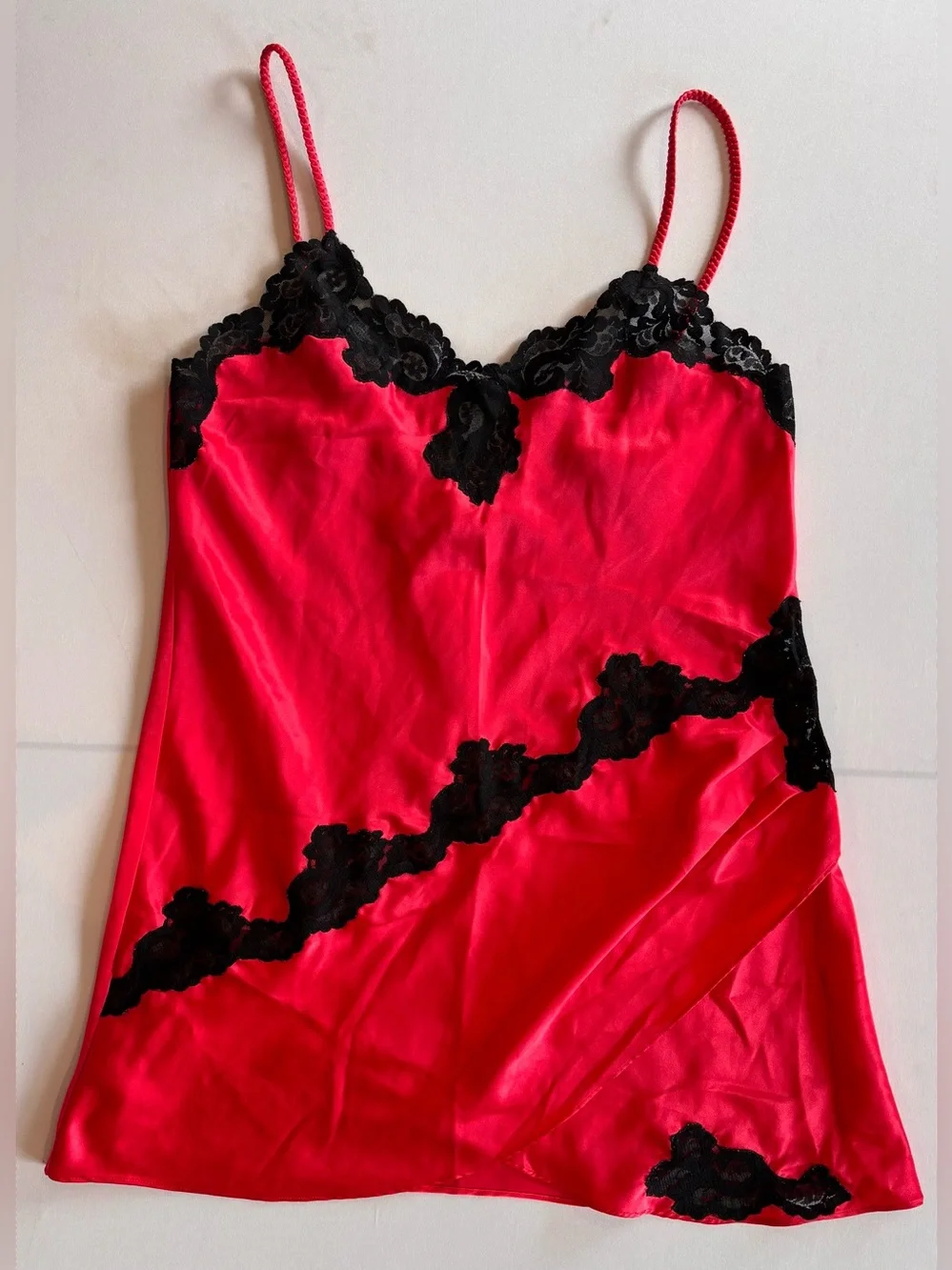 VICTORIA’S SECRET Gold Label Red Satin Lace Trim Slip Dress Nighty Medium
